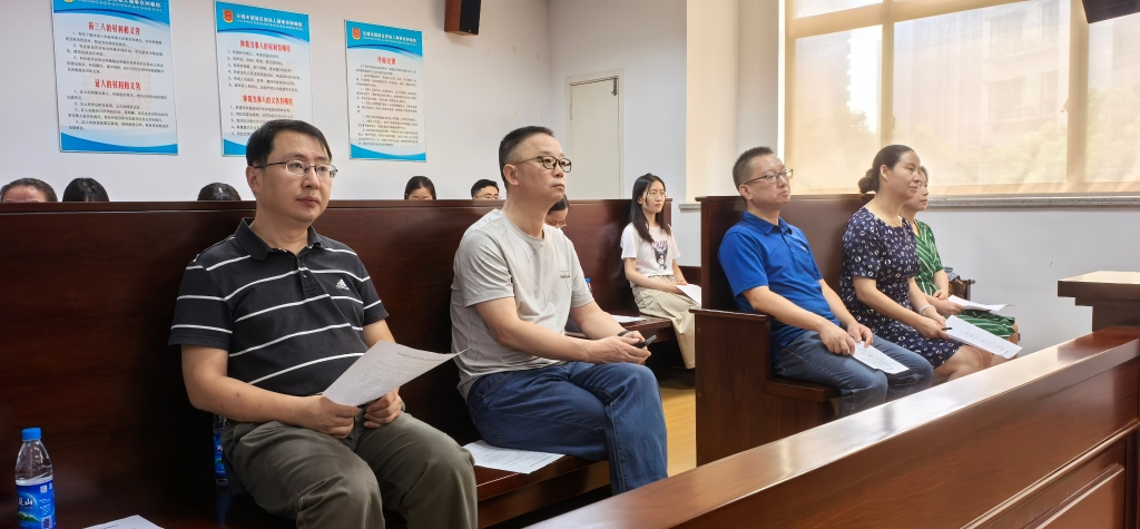 區人社局開展“政府開放月”暨“調解仲裁開放月”活動